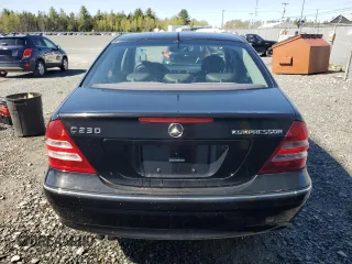 2005 Mercedes-Benz C 230 Kompressor with VIN WDBRF40J95F676990, listed as a Copart auction lot 58575345 with 211,230 mi miles and Clean title. Bid and sale history available at DreamBid. Image 6.