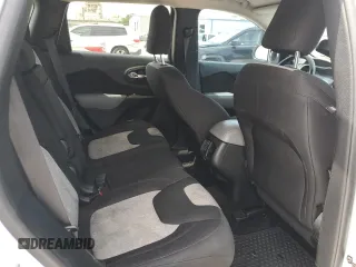 2014 Jeep Cherokee Latitude with VIN 1C4PJMCSXEW181516, listed as a Copart auction lot 54300485 with 203,096 mi miles and Clean Title. Bid and sale history available at carsss.com. Image 11.