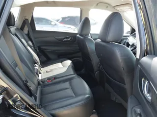 2018 Nissan Rogue SV with VIN JN8AT2MT1JW464557, listed as a IAAI auction lot 42004643 with 111,545 mi miles and . Bid and sale history available at carsss.com. Image 8.