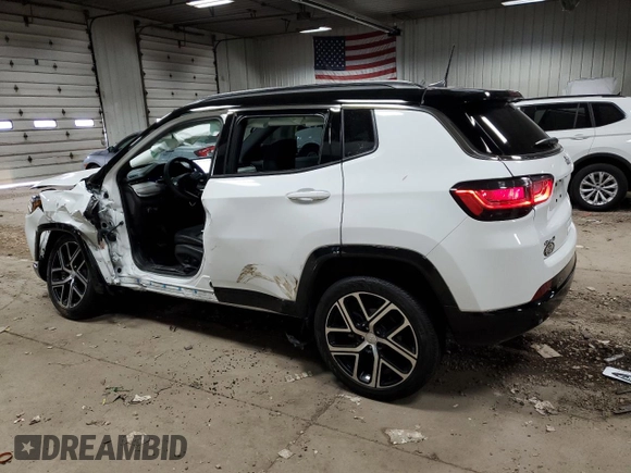 2024 Jeep Compass Limited with VIN 3C4NJDCN8RT113812, listed as a Copart auction lot 52194735 with 19,008 mi miles and Salvage Title. Bid and sale history available at carsss.com. Image 2.