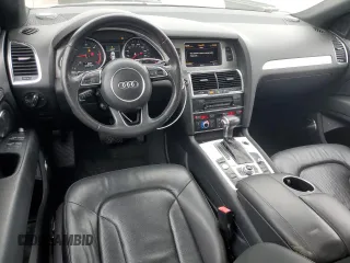 2014 Audi Q7 Prestige с VIN WA1WMAFE5ED015613, выставлен на аукционе Copart как лот 73987704 с пробегом 130 939 миль миль и Списание • Salvage title. История ставок и продаж доступна на DreamBid. Изображение 8.