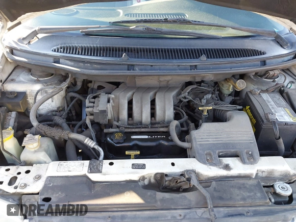 1996 Dodge Grand Caravan with VIN 1B4GP54R7TB387779, listed as a IAAI auction lot 41145400 with 175,662 mi miles and . Bid and sale history available at DreamBid. Image 10.