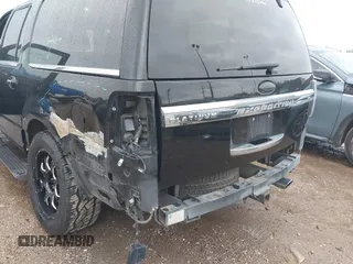 2017 Ford Expedition Max Platinum с VIN 1FMJK1MT2HEA64818, выставлен на аукционе IAAI как лот 41465609 с пробегом 105 665 миль миль и . История ставок и продаж доступна на DreamBid. Изображение 6.