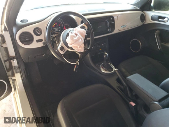 2013 Volkswagen Beetle 2.5L with VIN 3VW5P7AT2DM811768, listed as a Copart auction lot 54609125 with 60,505 mi miles and Salvage Title. Bid and sale history available at DreamBid. Image 8.
