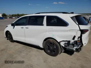 2024 Toyota Sienna LE with VIN 5TDCSKFC3RS120969, listed as a Copart auction lot 72953254 with 17,172 mi miles and Salvage Title. Bid and sale history available at carsss.com. Image 2.