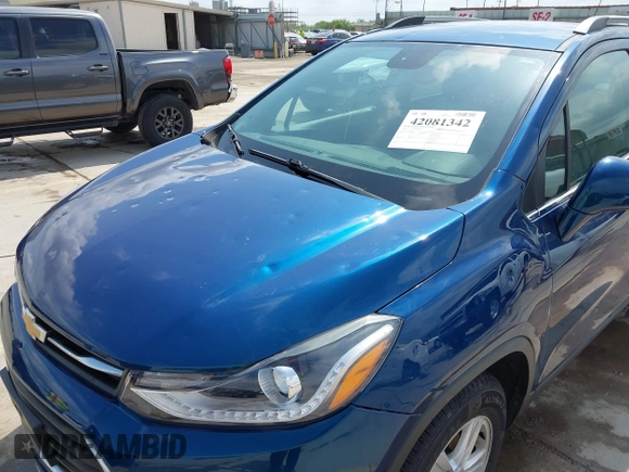 2020 Chevrolet Trax LT with VIN 3GNCJLSB2LL308702, listed as a IAAI auction lot 42081342 with 50,798 mi miles and . Bid and sale history available at DreamBid. Image 6.