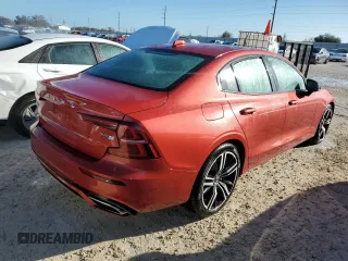 2020 Volvo S60 R-Design with VIN 7JR102FMXLG039783, listed as a Copart auction lot 76160944 with 0 mi miles and Salvage Title. Bid and sale history available at carsss.com. Image 3.