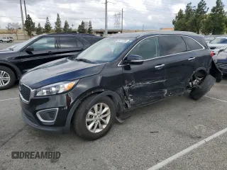 2017 Kia Sorento LX z VIN 5XYPGDA59HG324016, wystawiony jako Copart lot #54777255 z przebiegiem 81 016 mil mil oraz Szkoda całkowita • Salvage title. Historia ofert i sprzedaży dostępna na DreamBid. Obrazek 1.