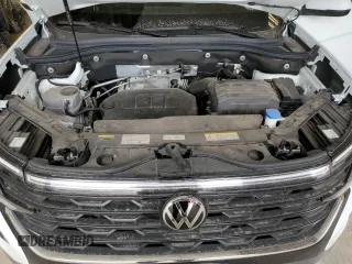 2024 Volkswagen Atlas SE z VIN 1V2JE2CA6RC225765, wystawiony jako Copart lot #51457225 z przebiegiem 16 604 mil mil oraz Szkoda całkowita • Salvage title. Historia ofert i sprzedaży dostępna na DreamBid. Obrazek 12.