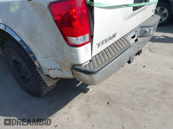 2004 Nissan Titan LE with VIN 1N6AA07A34N570788, listed as a IAAI auction lot 41823592 with 228,344 mi miles and . Bid and sale history available at DreamBid. Image 12.