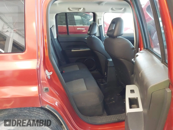 2008 Jeep Patriot Sport with VIN 1J8FT28008D705380, listed as a IAAI auction lot 41790973 with 74,436 mi miles and . Bid and sale history available at DreamBid. Image 8.
