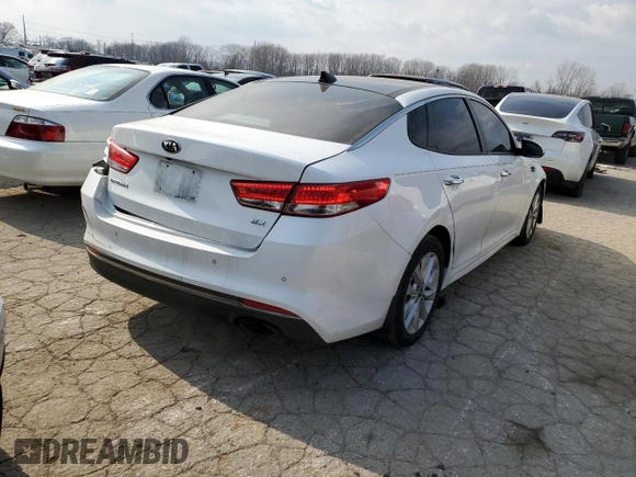 2016 Kia Optima EX with VIN 5XXGU4L3XGG045360, listed as a Copart auction lot 43960994 with 118,218 mi miles and Salvage Title. Bid and sale history available at carsss.com. Image 3.
