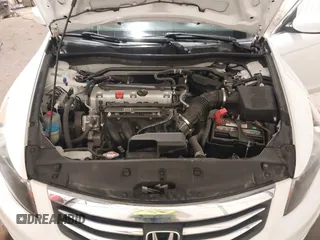 2012 Honda Accord EX z VIN 1HGCP2F78CA026063, wystawiony jako IAAI lot #41647289 z przebiegiem 82 516 mil mil oraz . Historia ofert i sprzedaży dostępna na DreamBid. Obrazek 10.