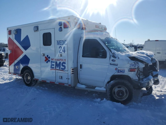 2019 Ford Econoline Commercial Cutaway with VIN 1FDXE4FS0KDC66187, listed as a Copart auction lot 86434334 with NaN miles and Clean Title. Bid and sale history available at carsss.com. Image 4.