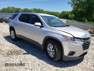 2019 Chevrolet Traverse LT Cloth with VIN 1GNEVGKW0KJ151183, listed as a Copart auction lot 60988104 with 82,431 mi miles and Salvage Title. Bid and sale history available at carsss.com. Image 4.