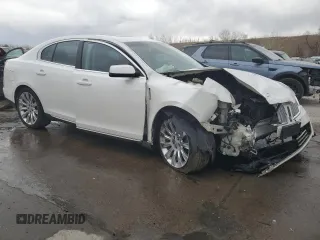 2011 Lincoln MKS EcoBoost z VIN 1LNHL9FT7BG609026, wystawiony jako Copart lot #47574345 z przebiegiem 162 409 mil mil oraz Szkoda całkowita • Salvage title. Historia ofert i sprzedaży dostępna na DreamBid. Obrazek 4.