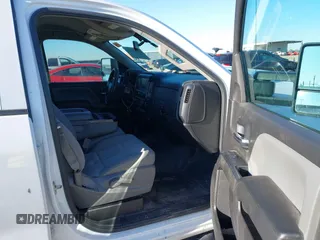2016 Chevrolet Silverado 1500 Work Truck with VIN 1GCVKNEH8GZ318840, listed as a IAAI auction lot 41351423 with 195,334 mi miles. Bid and sale history available at carsss.com. Image 5.