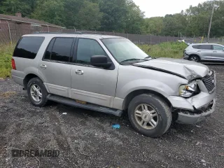 2003 Ford Expedition XLT Value with VIN 1FMPU16W83LB20728, listed as a Copart auction lot 72905114 with 205,743 mi miles and Salvage Title. Bid and sale history available at carsss.com. Image 4.
