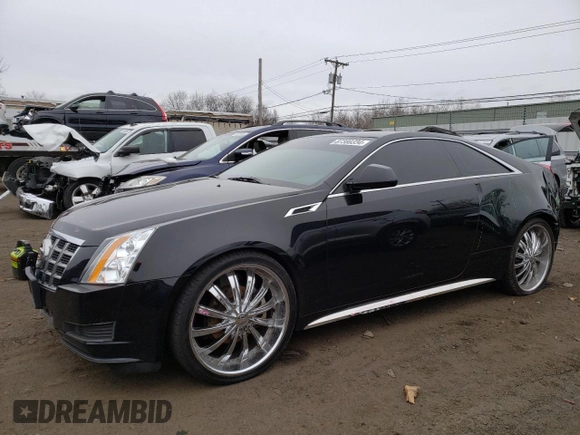2013 Cadillac CTS z VIN 1G6DA1E31D0154605, wystawiony jako Copart lot #87380334 z przebiegiem 129 114 mil mil oraz Szkoda całkowita • Salvage title. Historia ofert i sprzedaży dostępna na DreamBid. Obrazek 1.