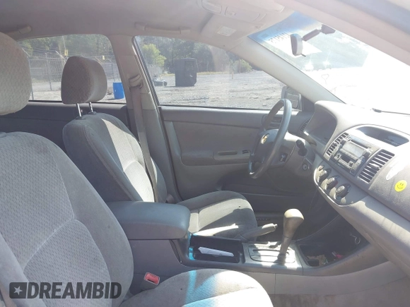 2003 Toyota Camry LE with VIN 4T1BE32K03U135482, listed as a IAAI auction lot 42145175 with 172,725 mi miles and . Bid and sale history available at DreamBid. Image 5.