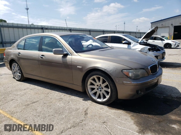2006 BMW 7 Series 750Li with VIN WBAHN83566DT29200, listed as a Copart auction lot 69938814 with 197,367 mi miles and Clean Title. Bid and sale history available at carsss.com. Image 4.