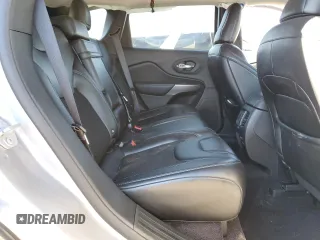 2019 Jeep Cherokee Latitude Plus with VIN 1C4PJMLB5KD195394, listed as a Copart auction lot 43544405 with 61,513 mi miles and Clean Title. Bid and sale history available at carsss.com. Image 11.