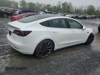 2020 Tesla Model 3 Performance z VIN 5YJ3E1EC9LF784594, wystawiony jako Copart lot #56179955 z przebiegiem 97 419 mil mil oraz Szkoda całkowita • Salvage title. Historia ofert i sprzedaży dostępna na DreamBid. Obrazek 3.