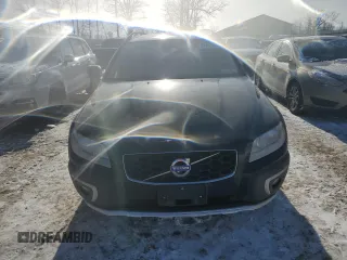 2014 Volvo XC70 T6 with VIN YV4902BZ4E1175705, listed as a Copart auction lot 86425084 with 150,987 mi miles and Clean Title. Bid and sale history available at DreamBid. Image 5.
