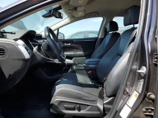 2018 Honda Clarity Plug-In Hybrid Touring with VIN JHMZC5F35JC013032, listed as a Copart auction lot 70244334 with 83,049 mi miles and Salvage Title. Bid and sale history available at carsss.com. Image 7.