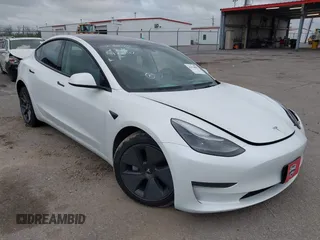 2023 Tesla Model 3 z VIN 5YJ3E1EA3PF493142, wystawiony jako IAAI lot #41936582 z przebiegiem 52 024 mil mil oraz . Historia ofert i sprzedaży dostępna na DreamBid. Obrazek 1.