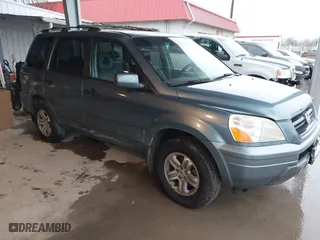 2005 Honda Pilot EX-L with NAVI with VIN 2HKYF18755H500268, listed as a IAAI auction lot 41532884 with 270,414 mi miles. Bid and sale history available at carsss.com. Image 1.