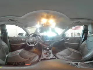 2020 Jeep Cherokee Limited z VIN 1C4PJMDN3LD541436, wystawiony jako Copart lot #60062575 z przebiegiem 51 621 mil mil oraz Szkoda całkowita • Salvage title. Historia ofert i sprzedaży dostępna na DreamBid. Obrazek 15.