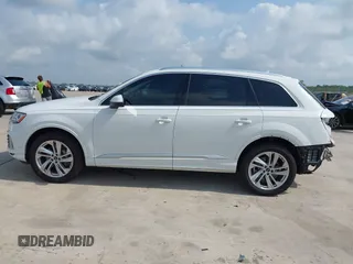 2022 Audi Q7 Premium Plus with VIN WA1LXBF71ND020244, listed as a IAAI auction lot 42115796 with 41,893 mi miles and . Bid and sale history available at DreamBid. Image 15.