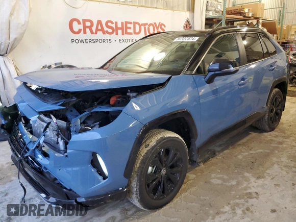 2024 Toyota RAV4 Hybrid XSE with VIN 2T3E6RFV5RW072655, listed as a Copart auction lot 81327074 with 3,558 mi miles and Salvage Title. Bid and sale history available at carsss.com. Image 1.