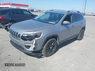 2019 Jeep Cherokee Latitude with VIN 1C4PJMCB9KD442979, listed as a IAAI auction lot 41645520 with 108,261 mi miles. Bid and sale history available at carsss.com. Image 18.