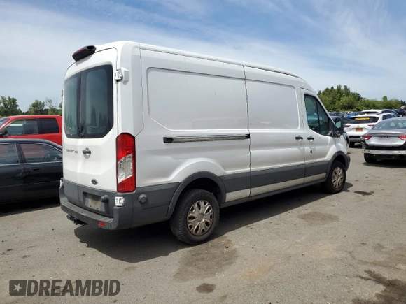 2019 Ford Transit with VIN 1FTYR2CG6KKB30997, listed as a Copart auction lot 58877554 with 43,205 mi miles and Salvage Title. Bid and sale history available at carsss.com. Image 3.