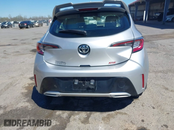 2022 Toyota Corolla Hatchback XSE with VIN JTNC4MBE1N3183637, listed as a IAAI auction lot 41802912 with 19,789 mi miles. Bid and sale history available at carsss.com. Image 16.
