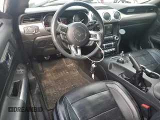 2015 Ford Mustang GT z VIN 1FA6P8CF0F5404972, wystawiony jako Copart lot #55903375 z przebiegiem 39 414 mil mil oraz Szkody całkowita. Historia ofert i sprzedaży dostępna na DreamBid. Obrazek 8.