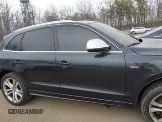 2014 Audi SQ5 Premium Plus с VIN WA1CGAFP4EA126084, выставлен на аукционе IAAI как лот 41678066 с пробегом 154 131 миль миль и . История ставок и продаж доступна на DreamBid. Изображение 13.