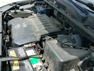 2007 Toyota RAV4 with VIN JTMZK33V075010616, listed as a IAAI auction lot 43004800 with 330,000 mi miles and . Bid and sale history available at DreamBid. Image 19.