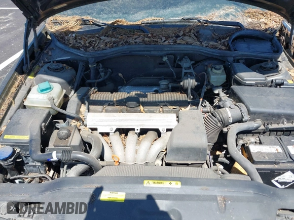 1998 Volvo S70 with VIN YV1LS5549W2431220, listed as a IAAI auction lot 42018741 with 1 mi miles. Bid and sale history available at carsss.com. Image 10.
