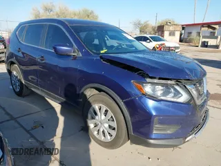 2020 Nissan Rogue S z VIN JN8AT2MT2LW007971, wystawiony jako IAAI lot #41461272 z przebiegiem 160 719 mil mil oraz . Historia ofert i sprzedaży dostępna na DreamBid. Obrazek 1.