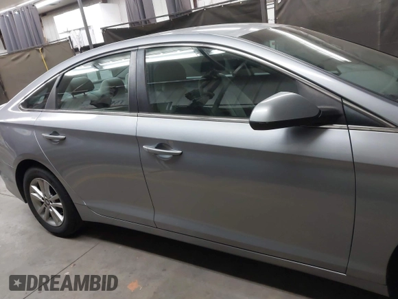 2017 Hyundai Sonata SE with VIN 5NPE24AFXHH489693, listed as a IAAI auction lot 41478117 with 115,043 mi miles. Bid and sale history available at carsss.com. Image 13.