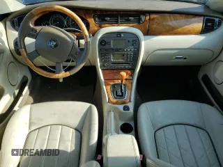 2007 Jaguar X-Type z VIN SAJWA51A17WJ20376, wystawiony jako Copart lot #52513655 z przebiegiem 162 104 mil mil oraz Tytuł czysty. Historia ofert i sprzedaży dostępna na DreamBid. Obrazek 8.