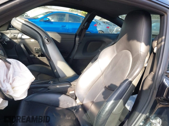 2006 Porsche 911 Carrera S with VIN WP0AB29986S740565, listed as a IAAI auction lot 41488077 with 81,471 mi miles. Bid and sale history available at carsss.com. Image 22.