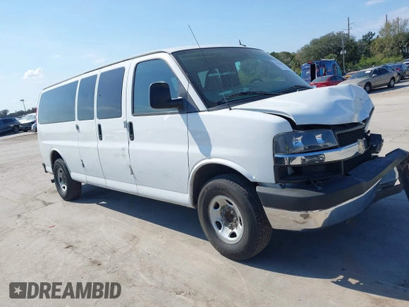 2013 Chevrolet Express Passenger LT с VIN 1GAZG1FG1D1192177, выставлен на аукционе IAAI как лот 41521801 с пробегом 100 323 миль миль и . История ставок и продаж доступна на DreamBid. Изображение 13.