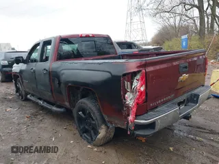 2015 Chevrolet Silverado 1500 LT with VIN 1GCRCREC5FZ359564, listed as a IAAI auction lot 40936680 with 1 mi miles. Bid and sale history available at carsss.com. Image 6.