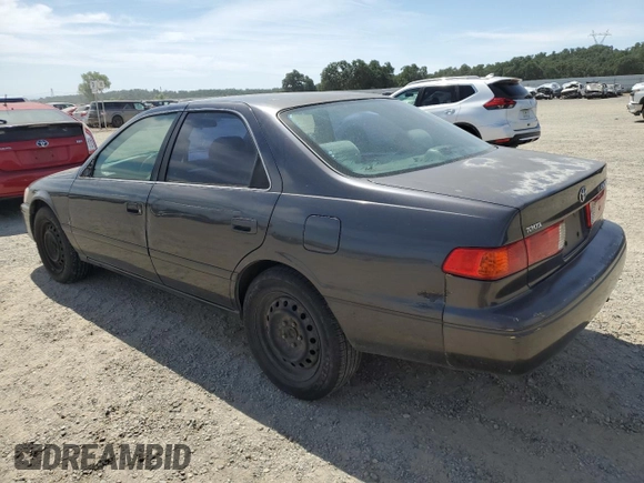2001 Toyota Camry CE z VIN 4T1BG22K61U780042, wystawiony jako Copart lot #58605455 z przebiegiem 163 833 mil mil oraz Szkoda całkowita • Salvage title. Historia ofert i sprzedaży dostępna na DreamBid. Obrazek 2.