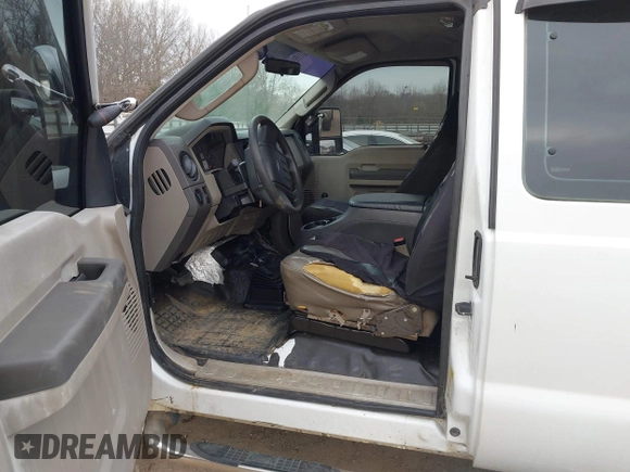 2008 Ford F-350 with VIN 1FDSX35R48ED23037, listed as a IAAI auction lot 41791016 with Not provided miles and . Bid and sale history available at DreamBid. Image 5.