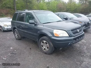 2003 Honda Pilot EX with VIN 2HKYF18533H579838, listed as a IAAI auction lot 41842015 with 195,976 mi miles. Bid and sale history available at carsss.com. Image 1.